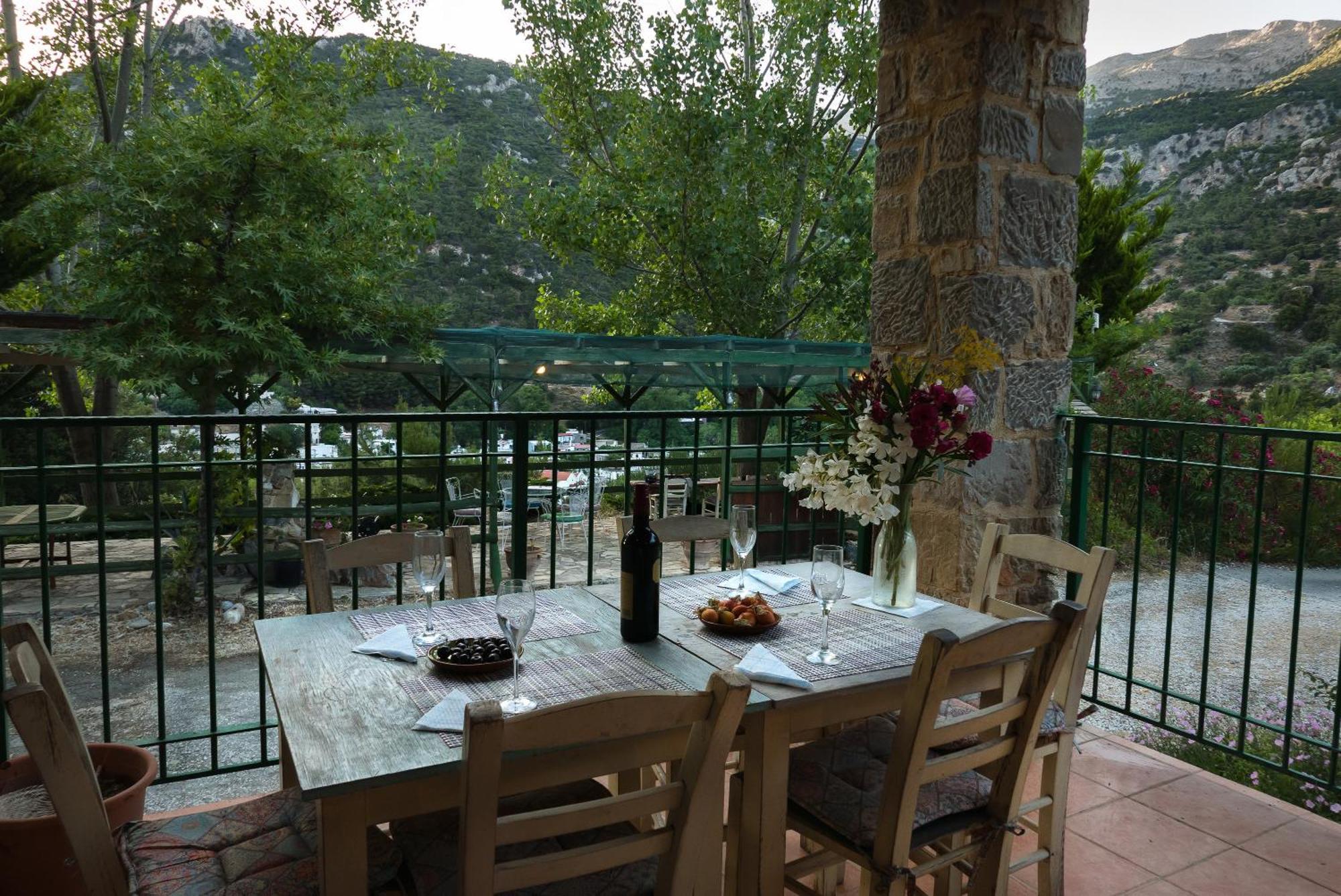 Akros Oreon Apartment Voliares Kato Simi Екстериор снимка